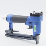 Customized Fine Crown Pneumatic Staple Gun Air Stapler 1013j for Furniture