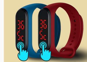 China Touch Screen Body Temperature Bracelet Bluetooth , EMAIL , Qwerty K Function wholesale