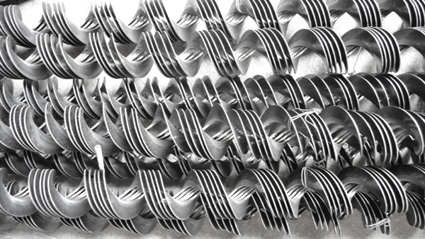 Customized Spiral Auger Continuous Sectional Screw Conveyor Blade
