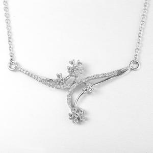 China Symmetrical Twin Flower 925 Sterling Silver Necklaces 4.98g St Christopher Pendant wholesale
