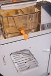 High quality Commercial Automatic freshly squeezed orange juice machine
