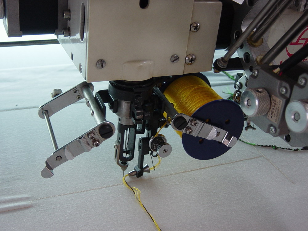 Professional Zig - Zag / Coiling Mixed Embroidery Machine For Children’S Wear