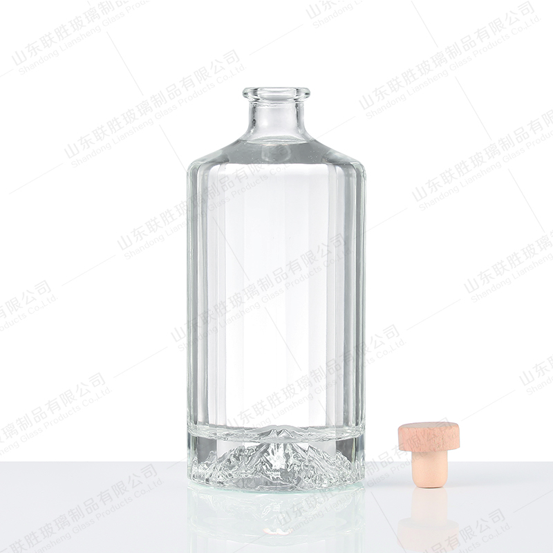 Accptable Clear Surface Handling 750ml Vodka Spirit Gin Rum Glass Liquor Bottle with Cork