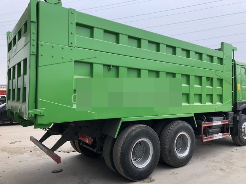 Great Condition Cheap Price 2016 Model 10 Wheels 20 Ton Used HOWO 6X4 Dump Truck for Africa Market