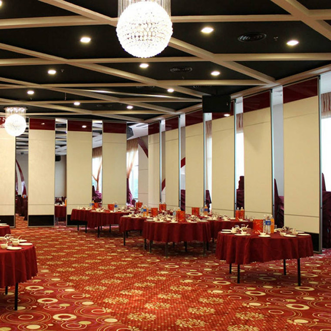 Custom Acoustic Folding Sliding Movable Partition Wall With POM Hanging Wheels