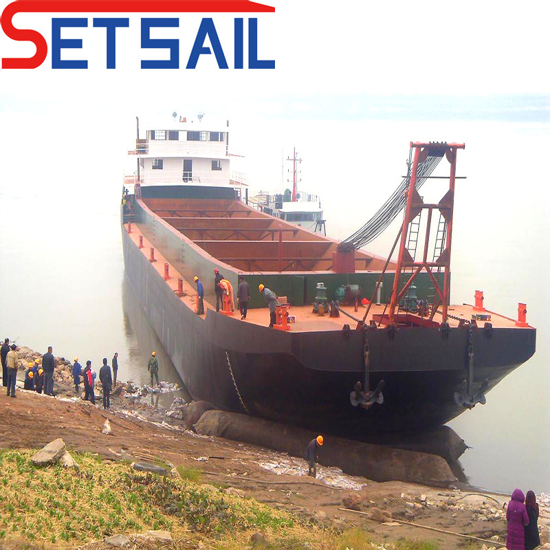 Good Capacity Sand Transportation Boat with Yuchai Diesel Engine