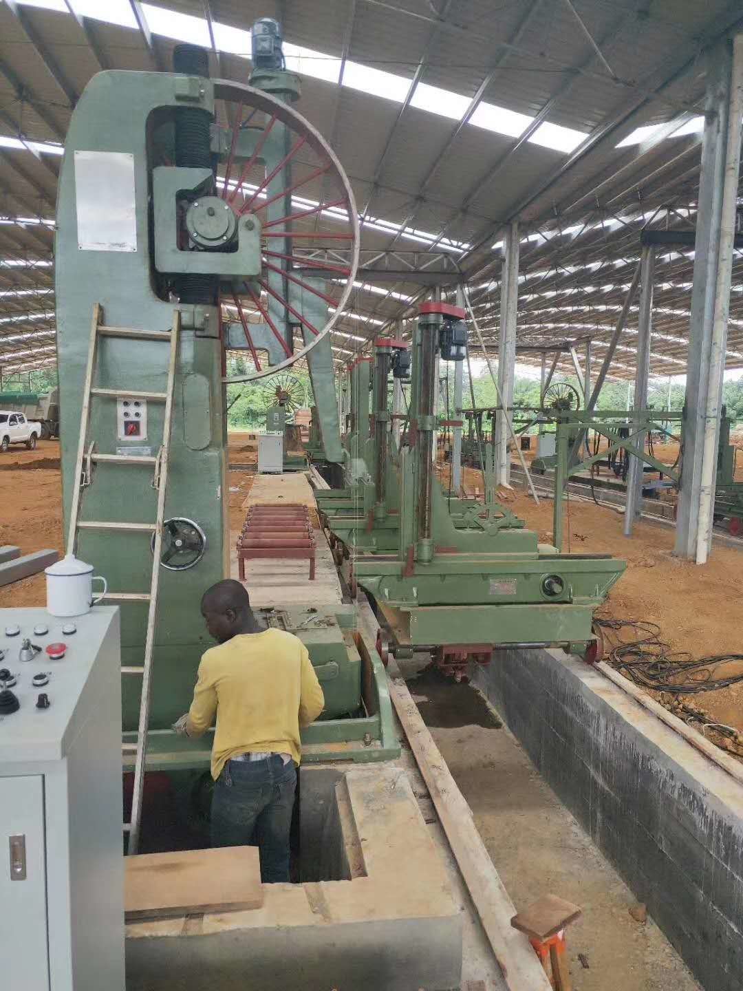 MJ3212 CNC automatic wood cutting vertical band saw machine, log vertical sawmill