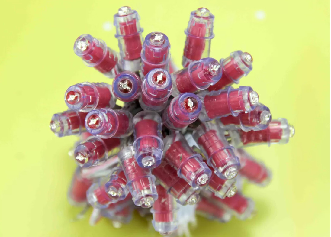 Rustproof IP67 12V 9mm RGB Pixel Light Strings