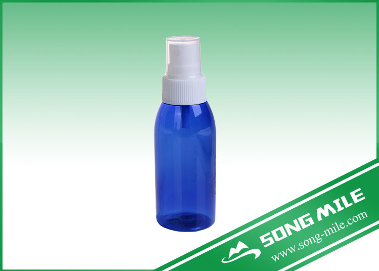 4oz. Round Plastic Spray Bottle with White Fine Mist Sprayer