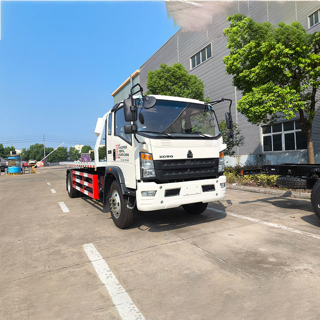 HOWO 5 Tons 8 Tons Flatbed Tow Truck Wrecker Truck Wrecker Truck Body