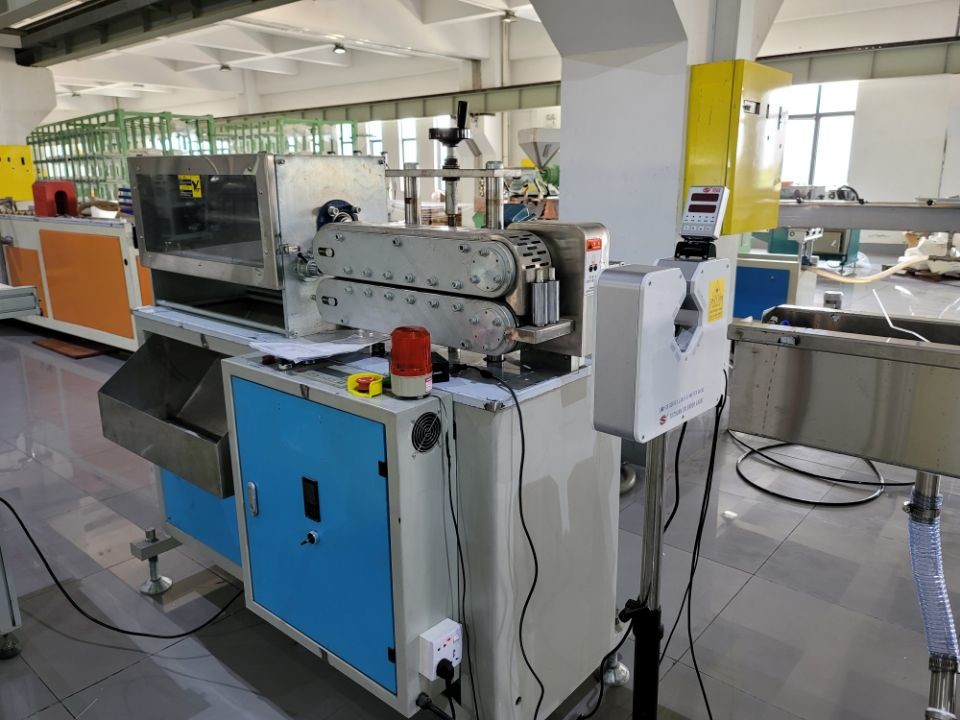 PP PC PETG Capillary Tube Extrusion Machine For High Output Small Straw Tube Production