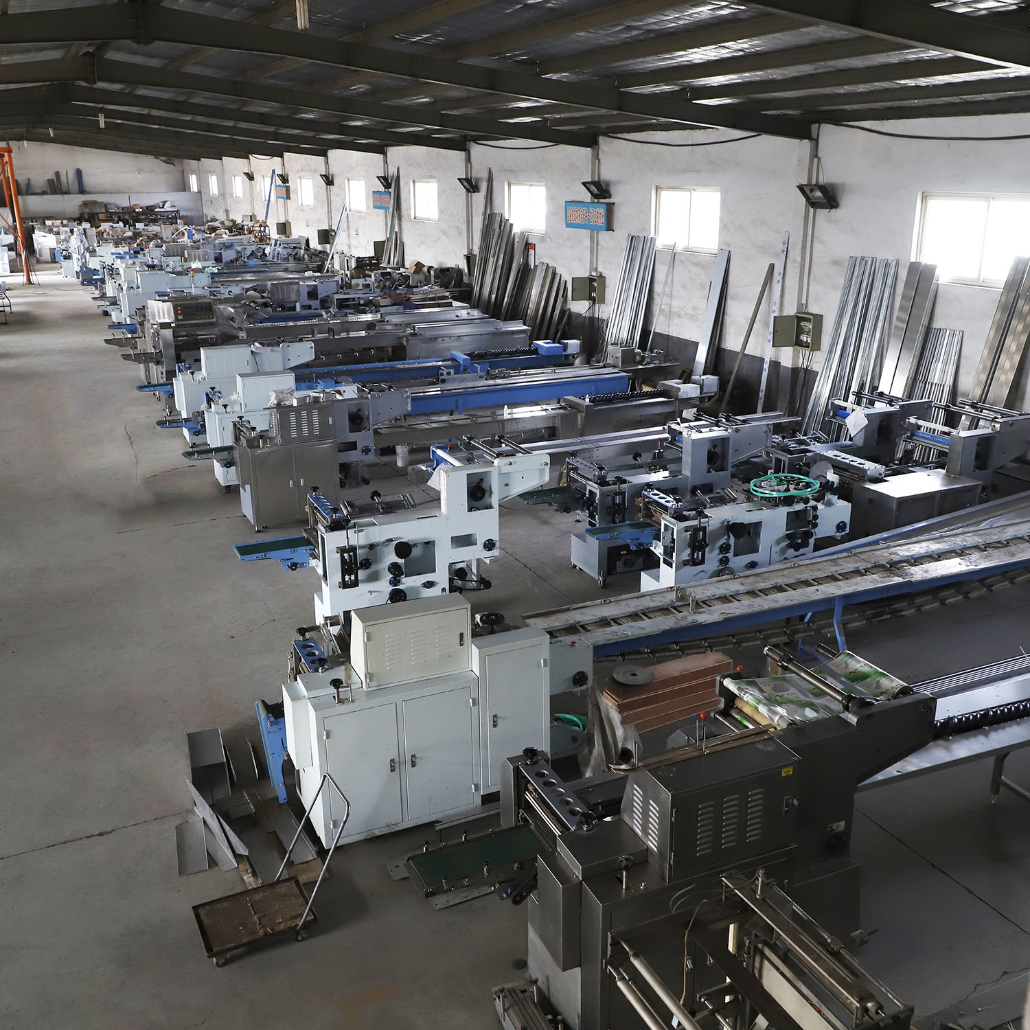 PET Bottles Instant Noodle Packing Machine Heat Shrink Wrapping Machine