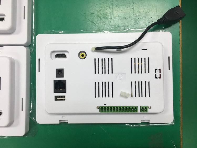 Enhanced  IO I2C Android Controller
