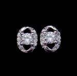 Personalized Silver Cubic Zirconia Earrings Fashion Jewelry With Flower Shape