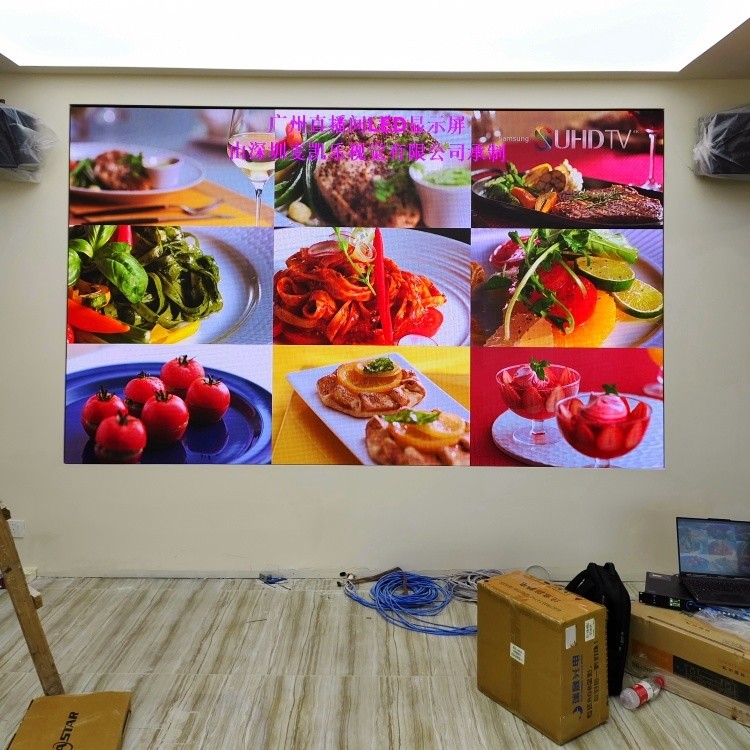 Parking Lot Flip Chip COB LED Display 3840hz With Die Casting Aluminum Cabinet