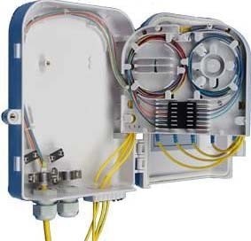 Durable Outdoor Fiber Optic Termination Box Multi Dwelling Unit 12 Fibers