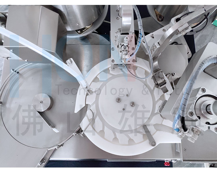 Desktop Automatic 5ml Vial Filling Capping Machine With Speed Of 30 Bottle Per Minute For Pharma Filling