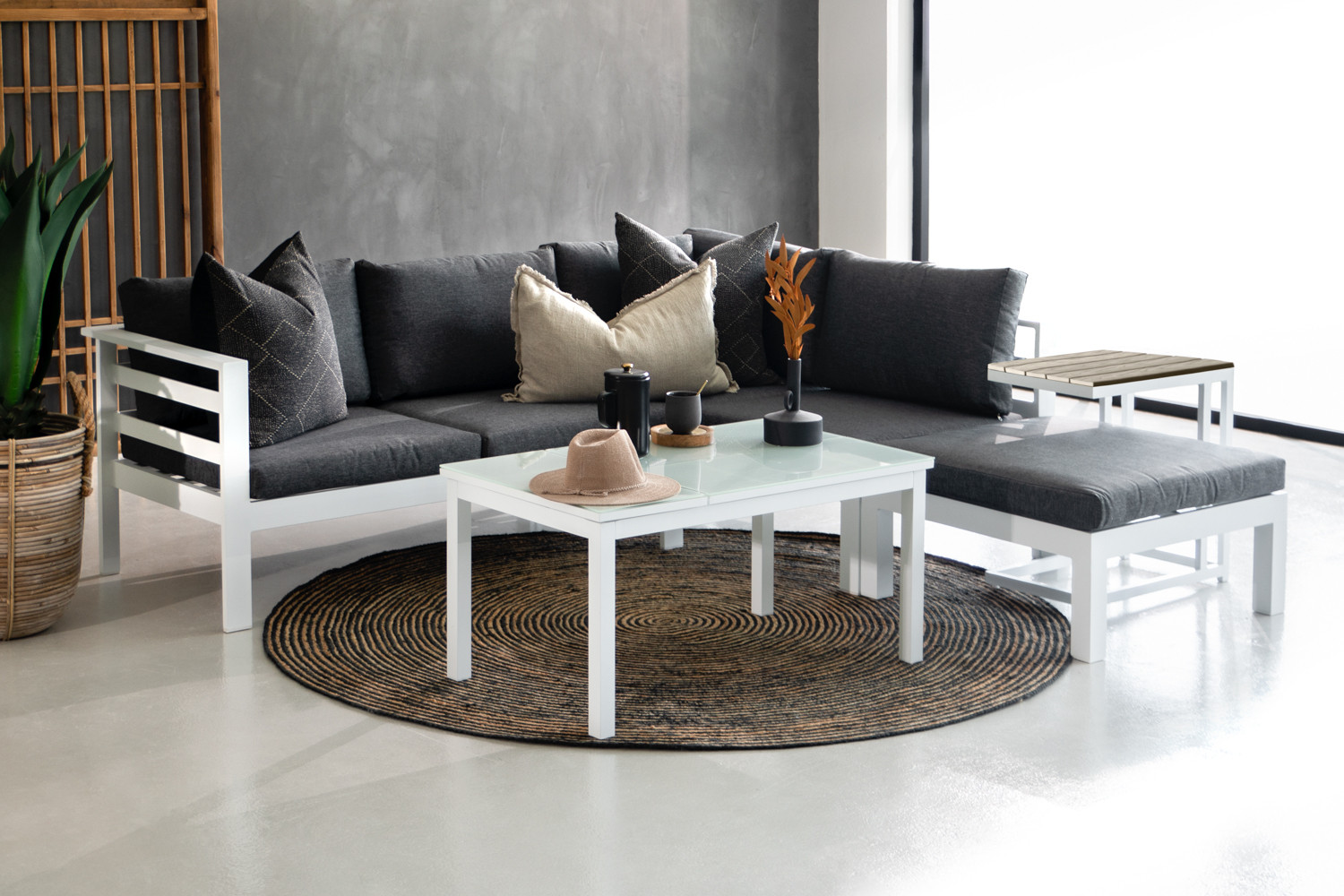 Modern Design Style Aluminum Patio Furniture Set with Adjustable Table and Dining Set