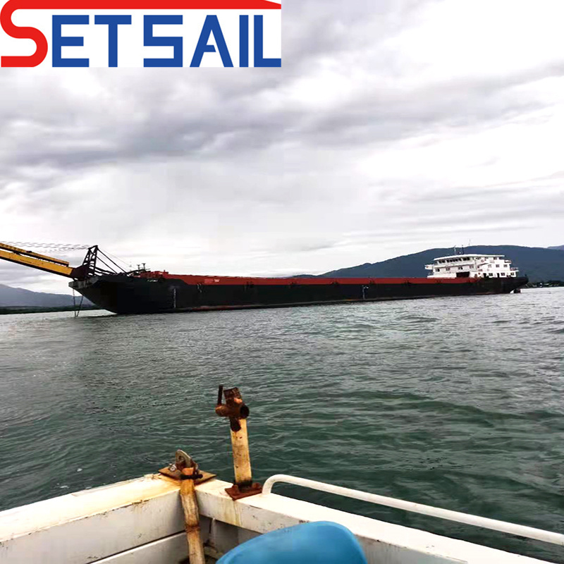 China Mini Auto Self Propelled Sand Transportation Barge for Sale
