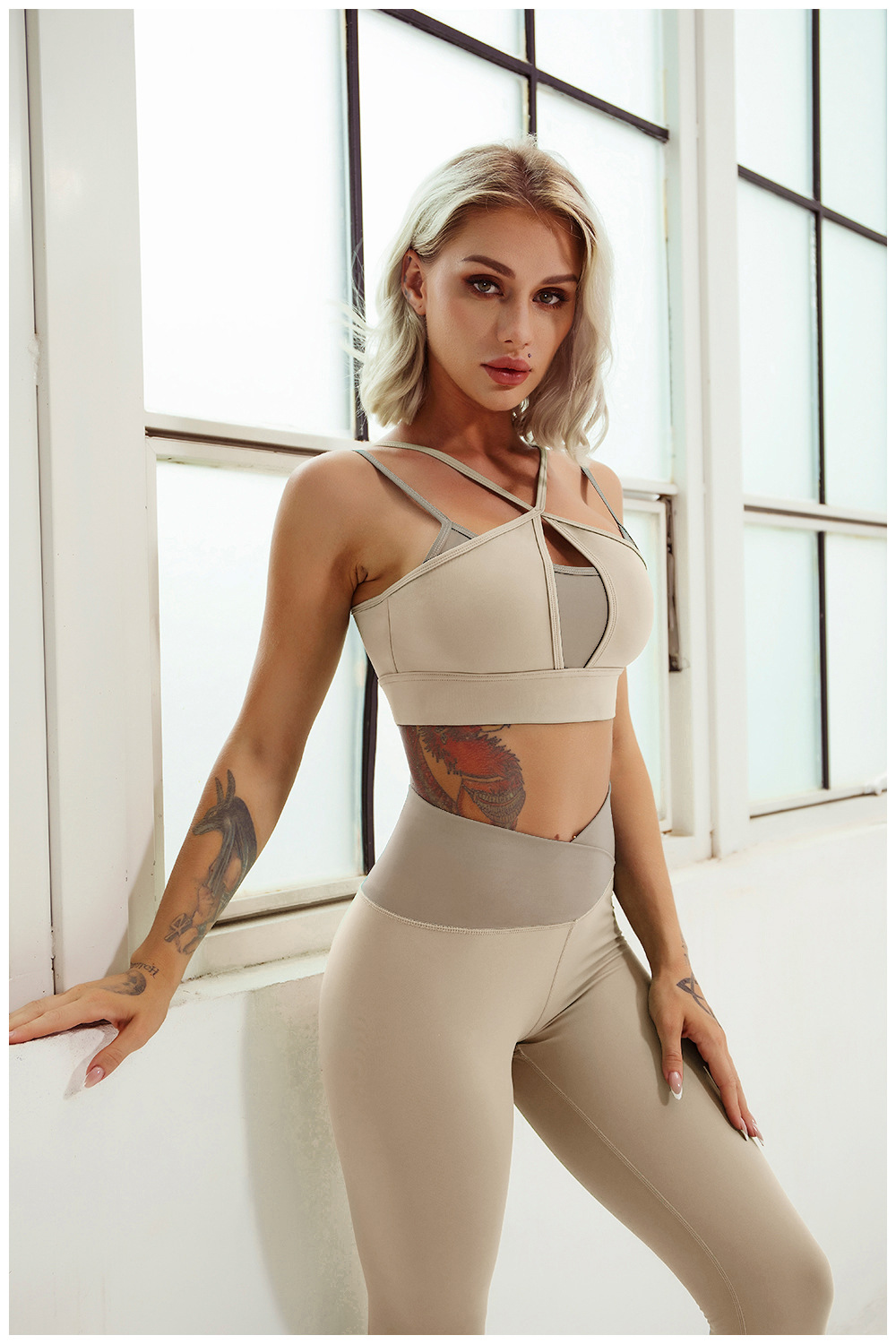 Oem Factory Manufacturer Custom Logo Women's Sexy Yoga Tops Double Shoulder Strap Sports Bra