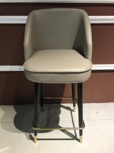 China Anti Skid Wear Resistant 110cm Wrought Iron Bar Chair wholesale