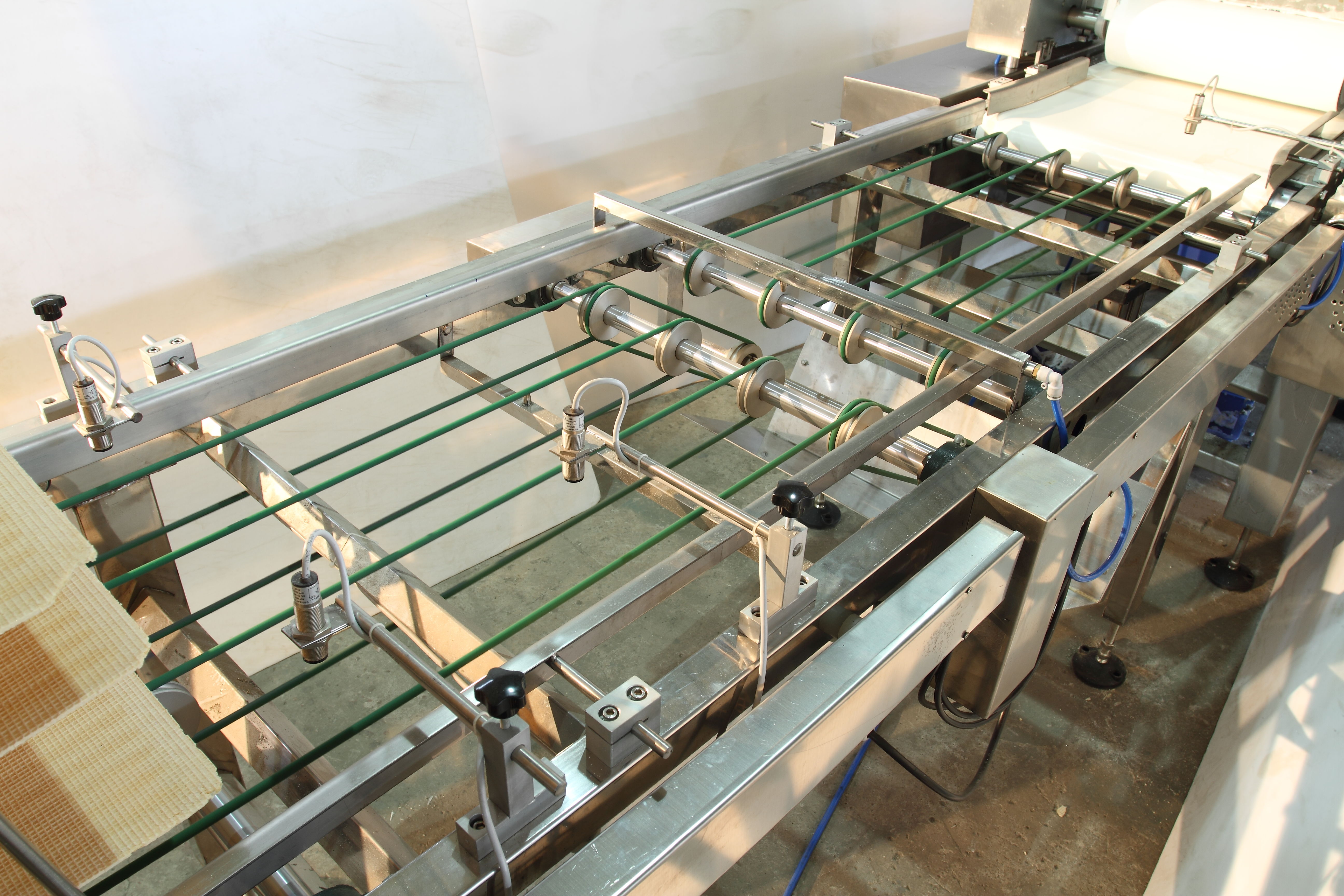 Full Automatic 27Plates 33Plates Waffle Production Line High Efficiency