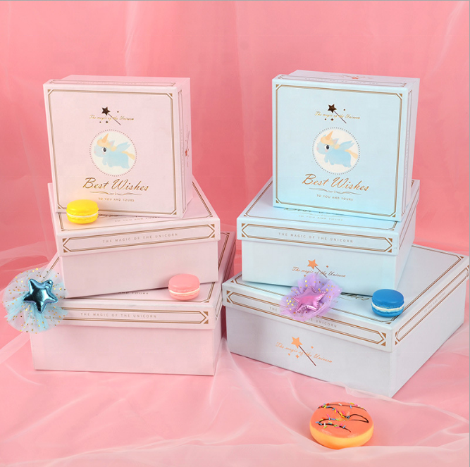 Recycled Materials Custom Cardboard Display Boxes With Window Pastry packaging