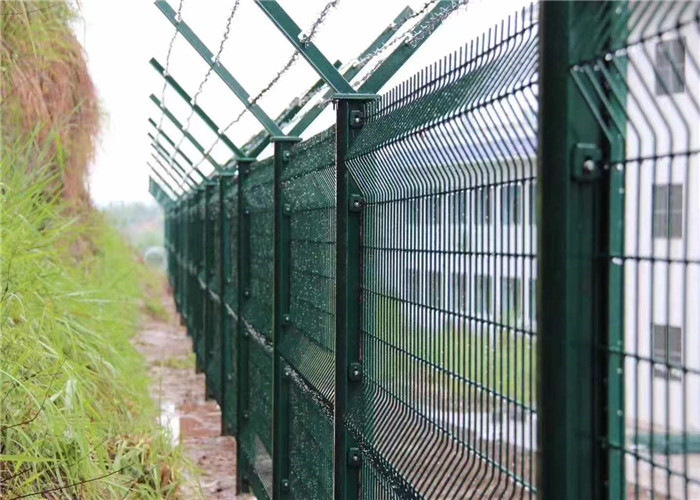 Fence Post Welded Mesh Airport Security Wire Mesh Fence With Razor Wire
