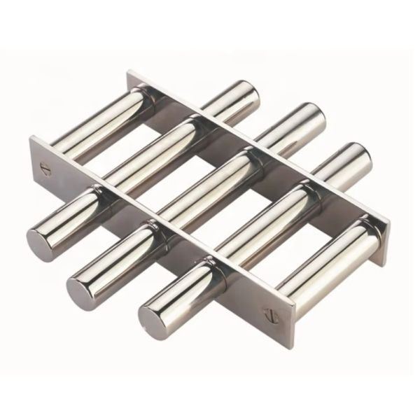 Customized Magnetic Separator for Iron Metal Discharge High-Efficiency Belt-Type Magnetic Separator Suitable for waste recycling, old furniture and