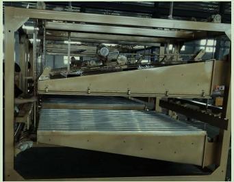 Small Size Flat Glass Tempering Furnace with Convection System Glass Processing Machine