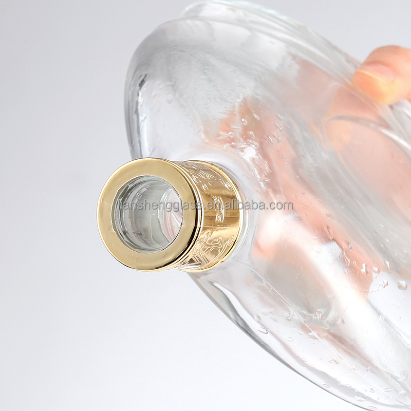 Rubber Stopper Glass Bottle for Hot Stamping Design 200ml 375ml 500ml Spirits Vodka Gin