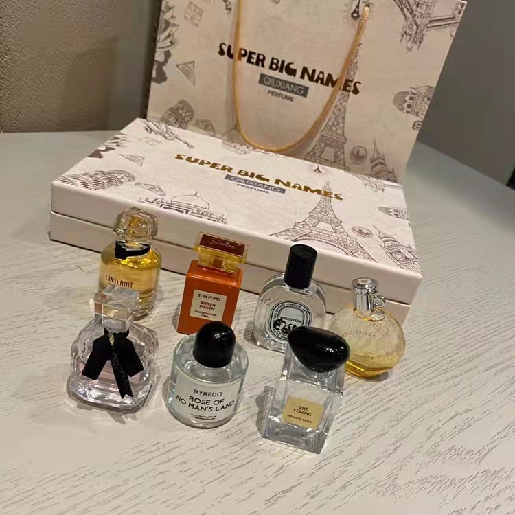 Perfume Gift Rigid Packaging Box Reusable Matt Lamination Printing