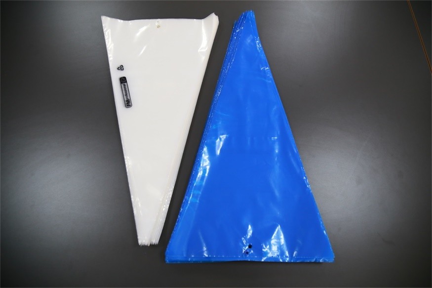 PE Disposable Icing Piping Bags Food Grade For Cake Decorating / Candy Packaging