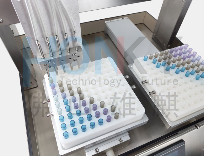 12000BPH 1.5ml Perfume Sample Bottle Filling Machine With Small Volume Pump