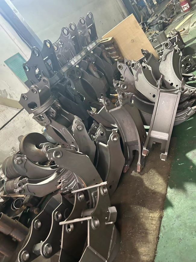 Wood Gripper For 30-35 Ton Excavator Log Grapple CE Certificate Forestry Machine Hydraulic Log Timber Wood Grapple With Rotor Excavator Rotary Grapple