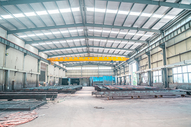 Heavy PEB Steel Building Industrial Steel Structures Pre Engineered Construction