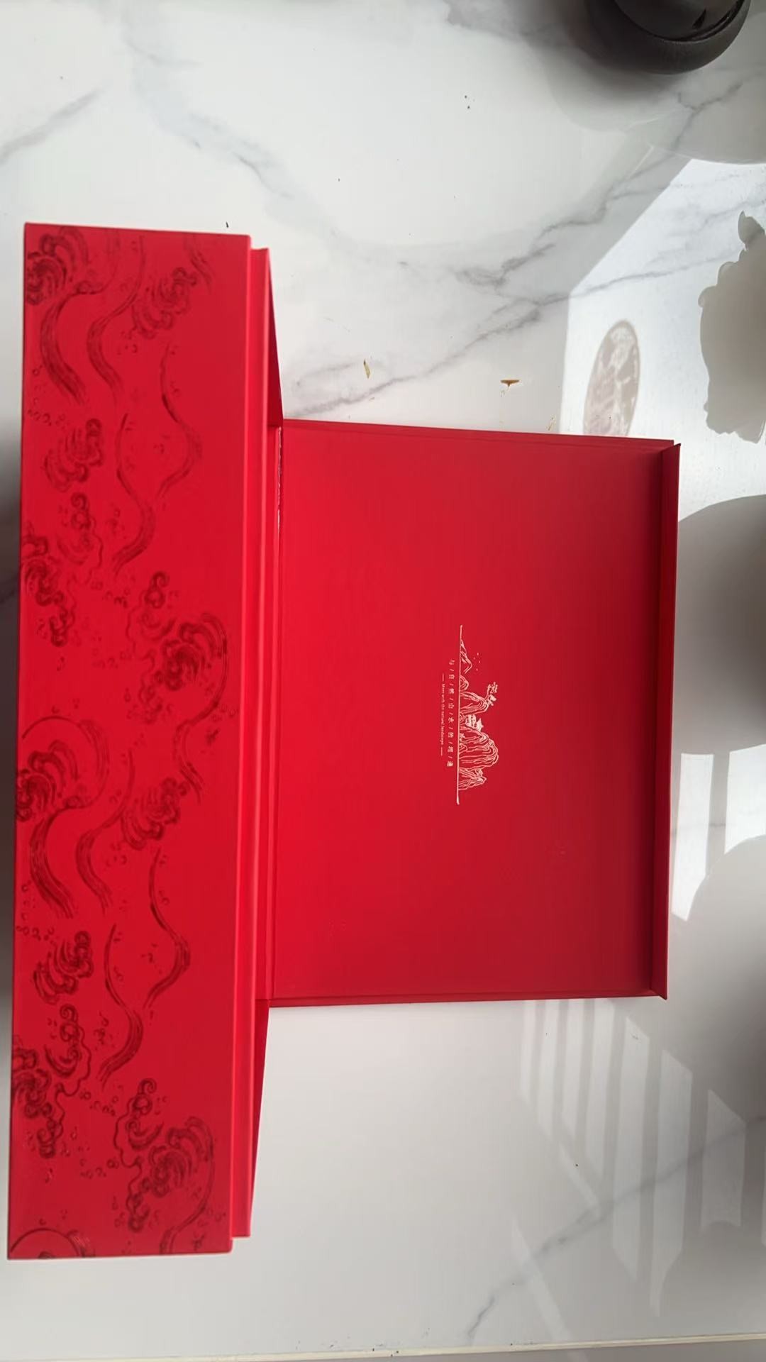 Custom macaron packaging Chocolate packaging Glass bottle packaging Tea packaging Gift box Packaging Folding box packaging paper box packaging Gift