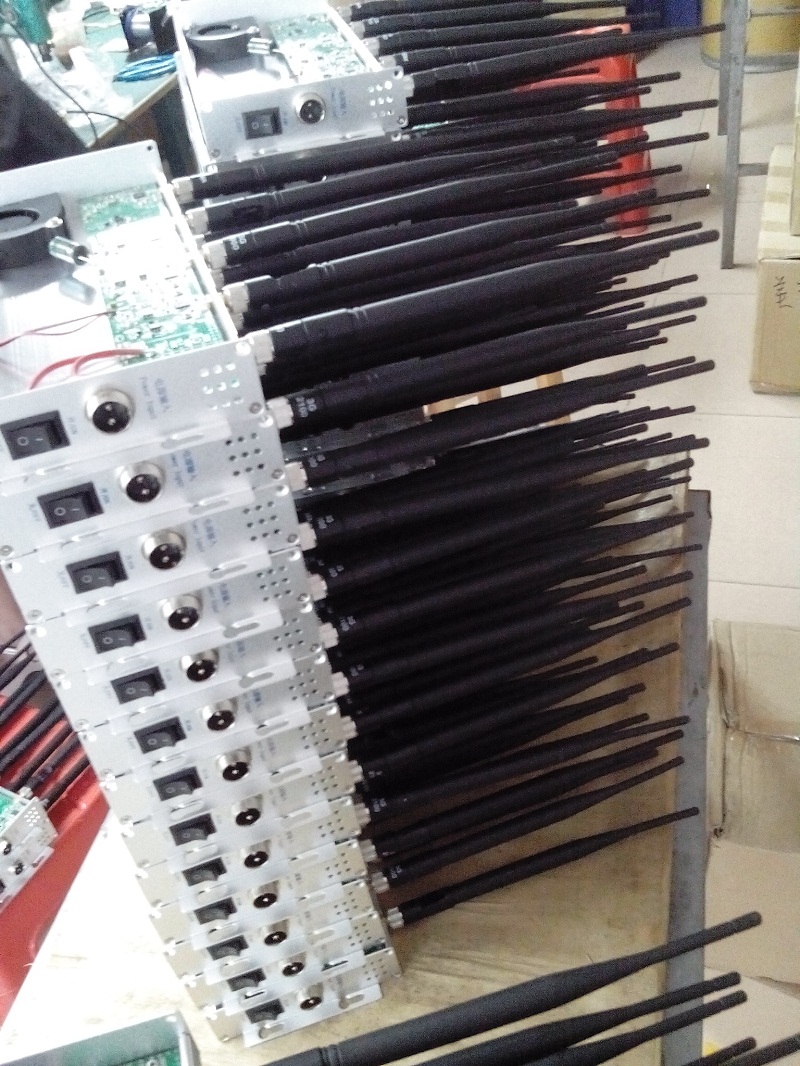 2G mobile phone signal jammer desktop 5 antenna gsm.3g mobile phone signal jammer to prevent information leakage