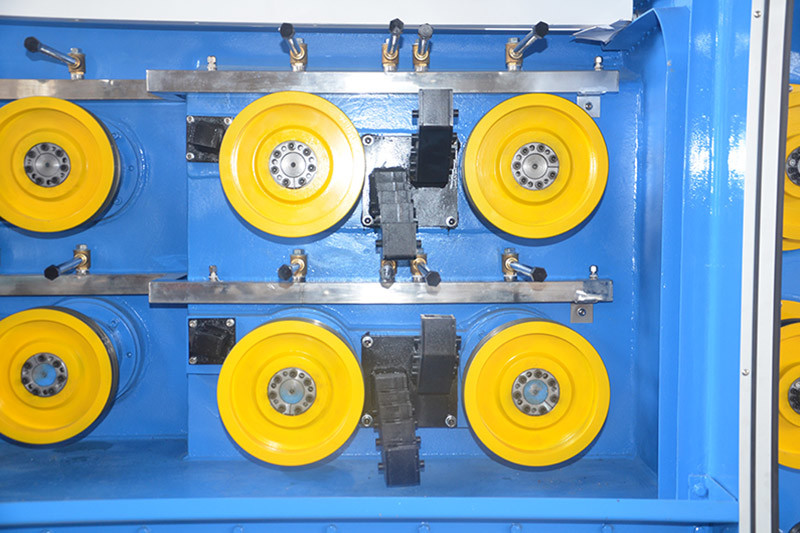 High Speed Electric Cable Making Equipment Multi Wire Drawing Machine Copper Wire Drawing Machine