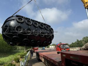 China High Pressure Inflatable Floating Rubber Fender , Aircraft Tyre Fender wholesale