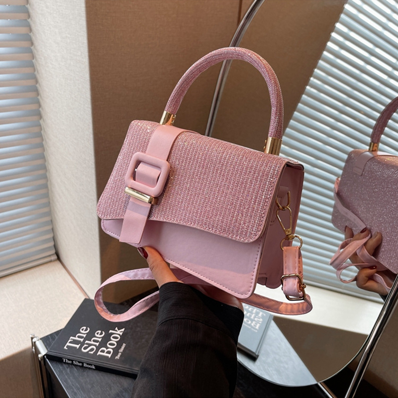 Korean Style PU Leather Woman Crossbody Bag with Polyester Lining and Single Strap