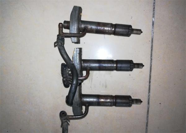 2nd Hand Yanmar Fuel Injector 729503-53100 Steel Material For Excavator 3TNE84