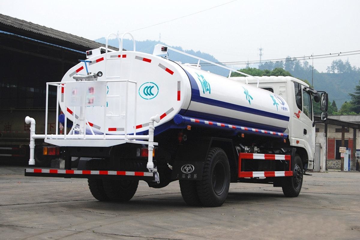 Three Ring Ten Tong Haolong 170 Horsepower 4X2 Sprinkler