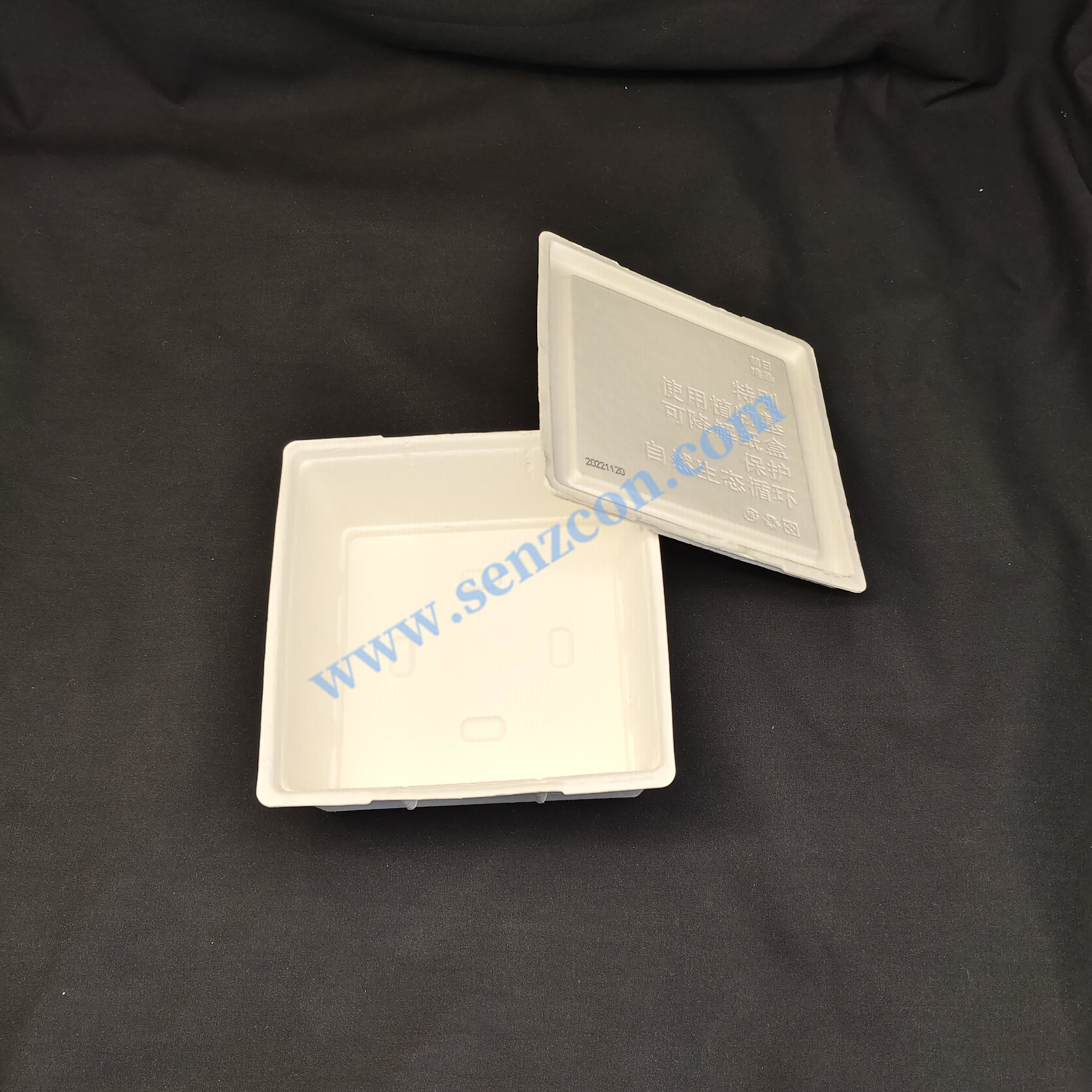 Direct supply from an OEM factory in Ningbo. Pulp molded square boxes for ice cream. Food-grade, environmentally friendly and biodegradable.