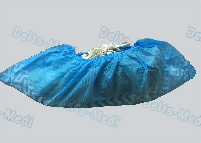 Non Woven Non Skid Disposable Surgical Shoe Covers Blue Color 15 x 40cm