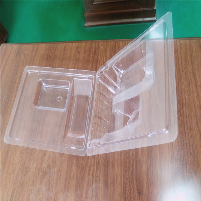 Customerized clear PET / PVC / APET / GAG / APEG blister clamshell packaging with hanging holes for 280ml baby's bottle
