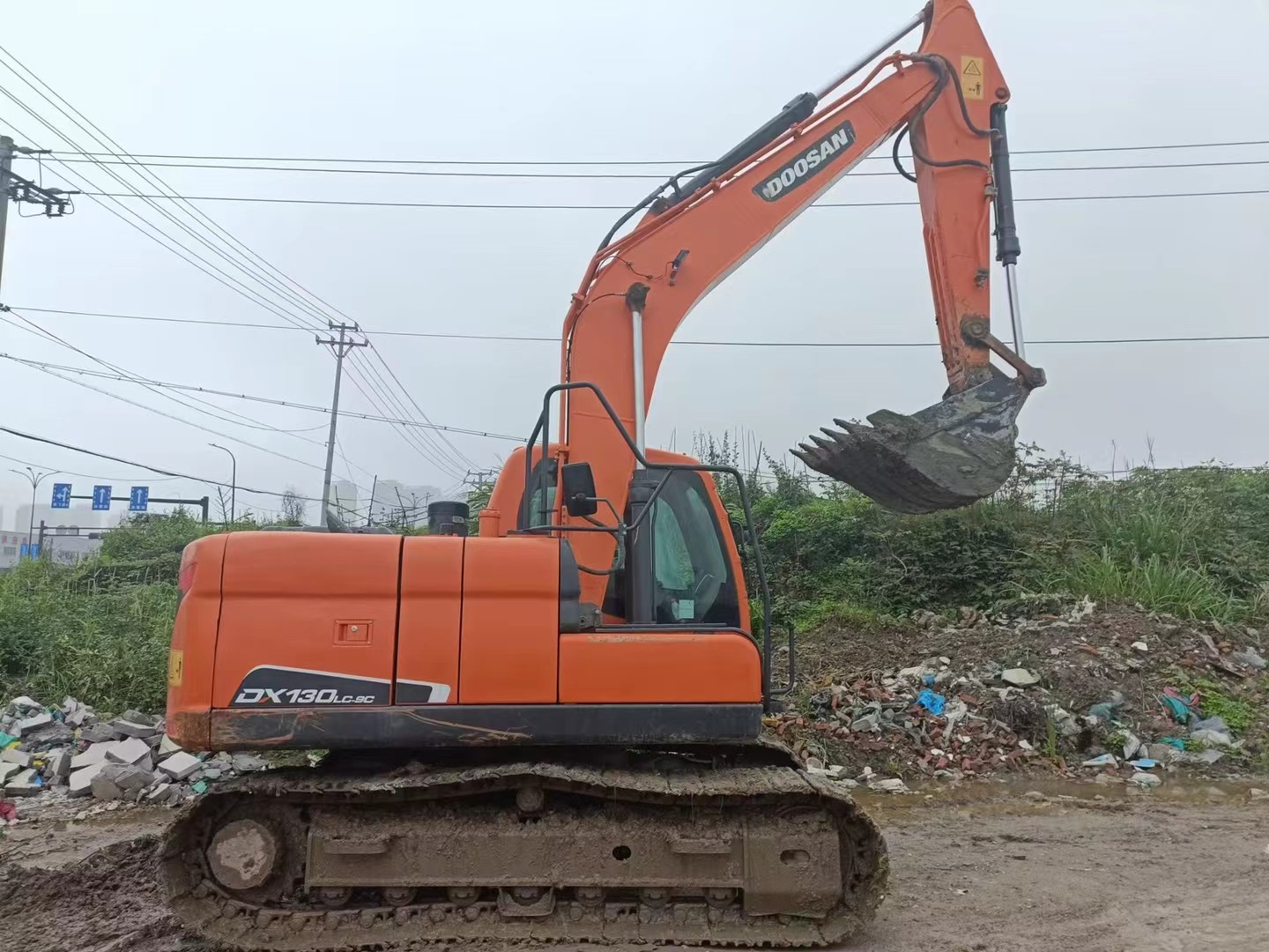 Strong Power 13 Ton Used Doosan Excavator DX130 Hydraulic Crawler Digger For Sale