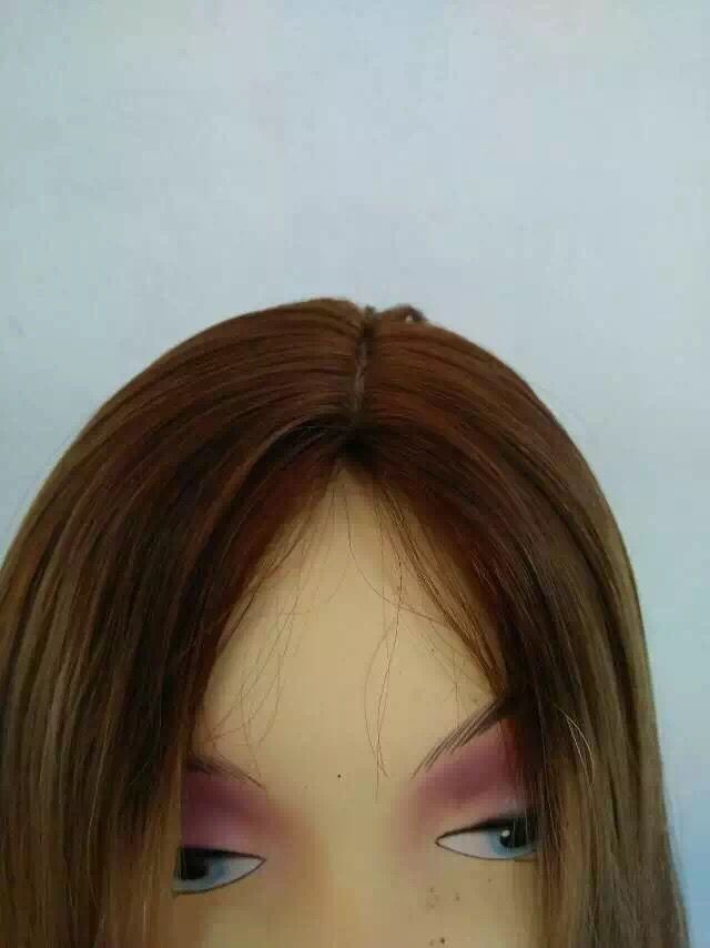 High Quality European Human Hair Jewish Wigs 20 Inches Small Layer Highlight with Dark Roots