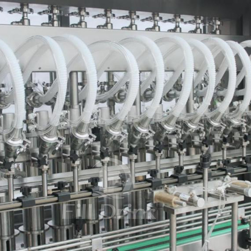 24 Nozzles Piston Filling Machine 5500BPH SS304 Piston Filling Equipment