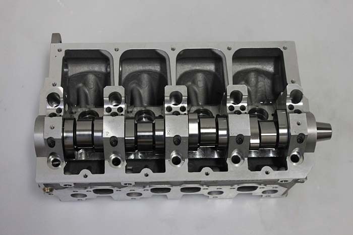 Aluminum VW Diesel Engine Cylinder Head Assembly OE Number 1118995